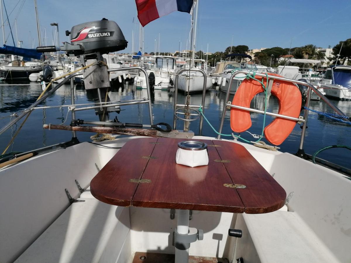 Voilier De Charme A Quai Hotel Saint-Raphael  Luaran gambar