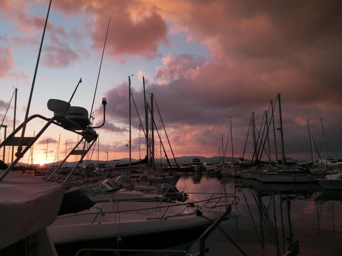 Voilier De Charme A Quai Hotel Saint-Raphael  Luaran gambar