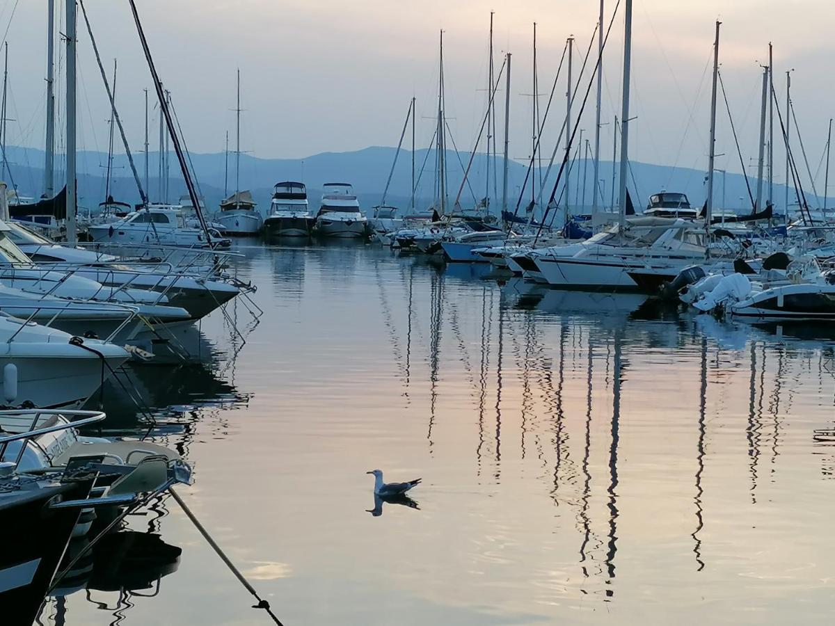 Voilier De Charme A Quai Hotel Saint-Raphael  Luaran gambar
